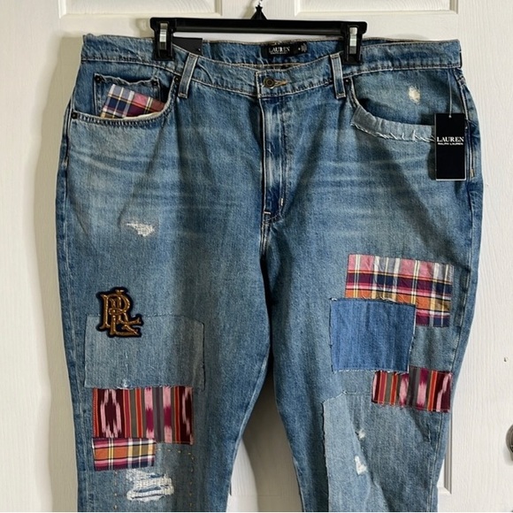 Wmen’s Jeans - Picture 3 of 6